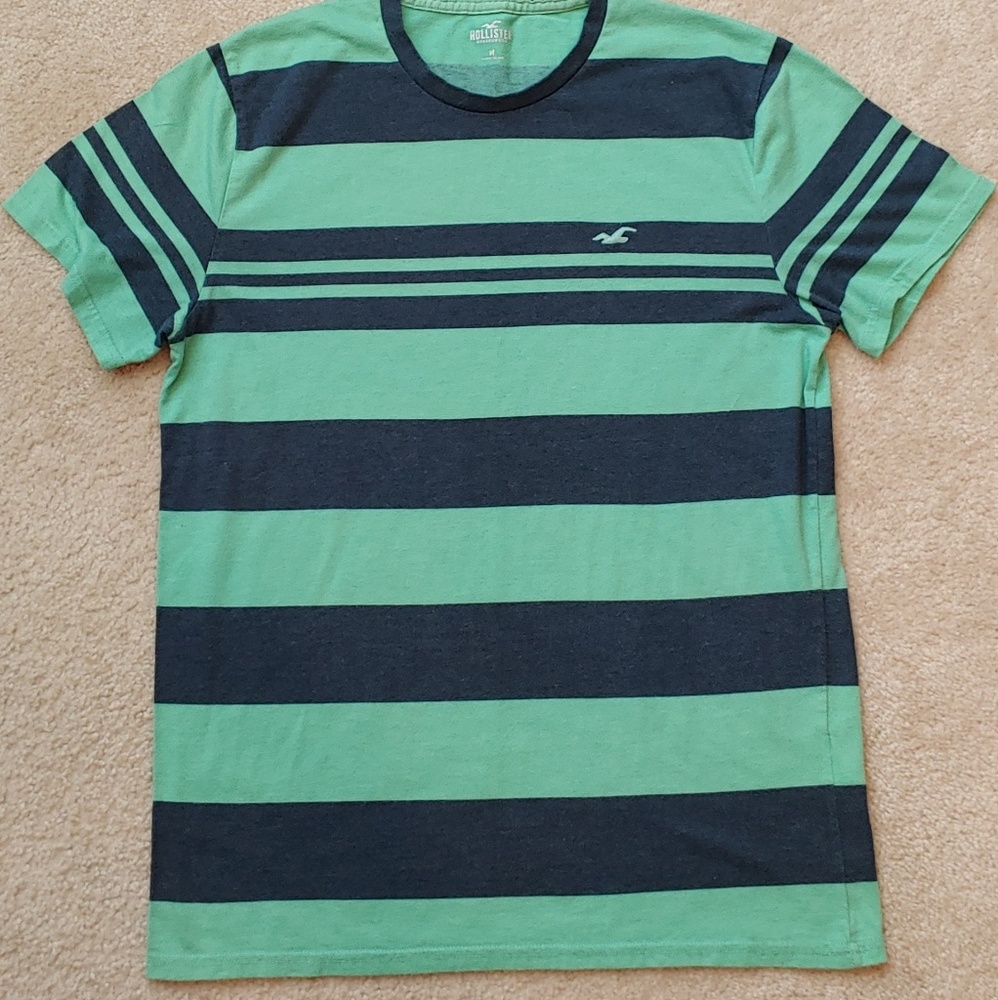 Hollister Tee